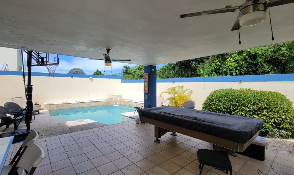 Urb. River Gardens, Casa en Canovanas