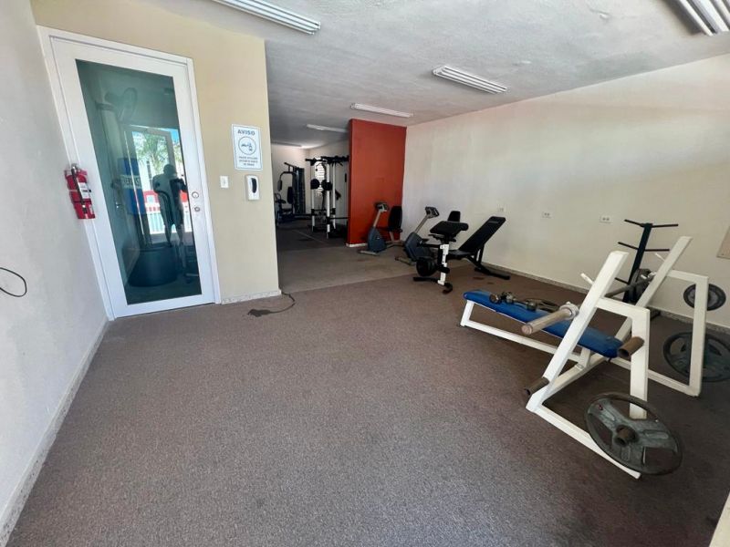 Cond. Park West, Apartamento en Bayamón