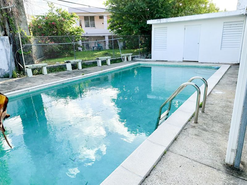 Urb. Santa Rosa, Casa en Bayamón