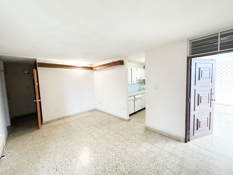 Urb. Santa Rosa, Casa en Bayamón