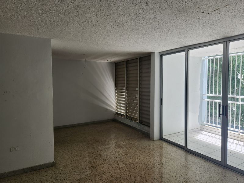 Cond. Hato Rey Centro, Apartamento en San Juan