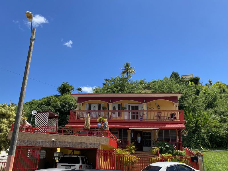 Urb. Vega Linda, Casa en Jayuya