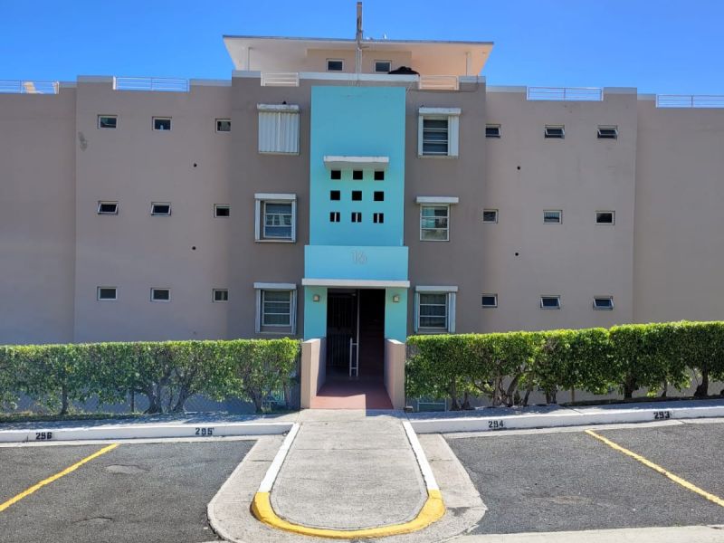 Cond. Villas Del Faro, Apartamento en Maunabo