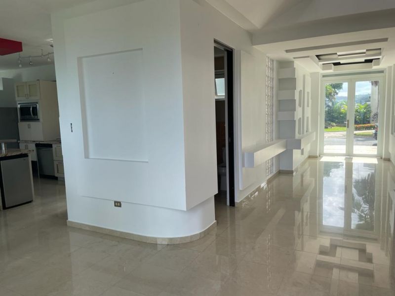 Urb. Vistas De Guaynabo, Casa en Guaynabo