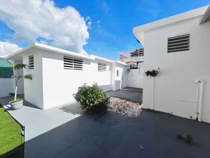 Urb. Stella, Casa en Rincón