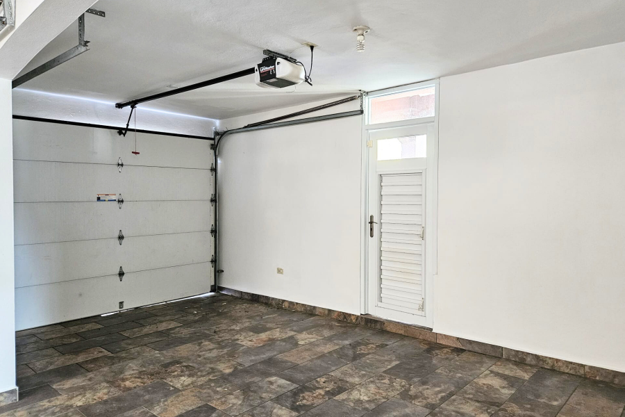 Urb. Las Palmas De Cerro Gordo, Casa en Vega Alta