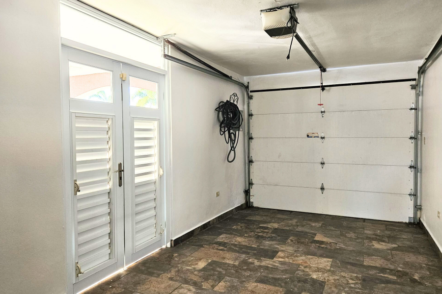 Urb. Las Palmas De Cerro Gordo, Casa en Vega Alta