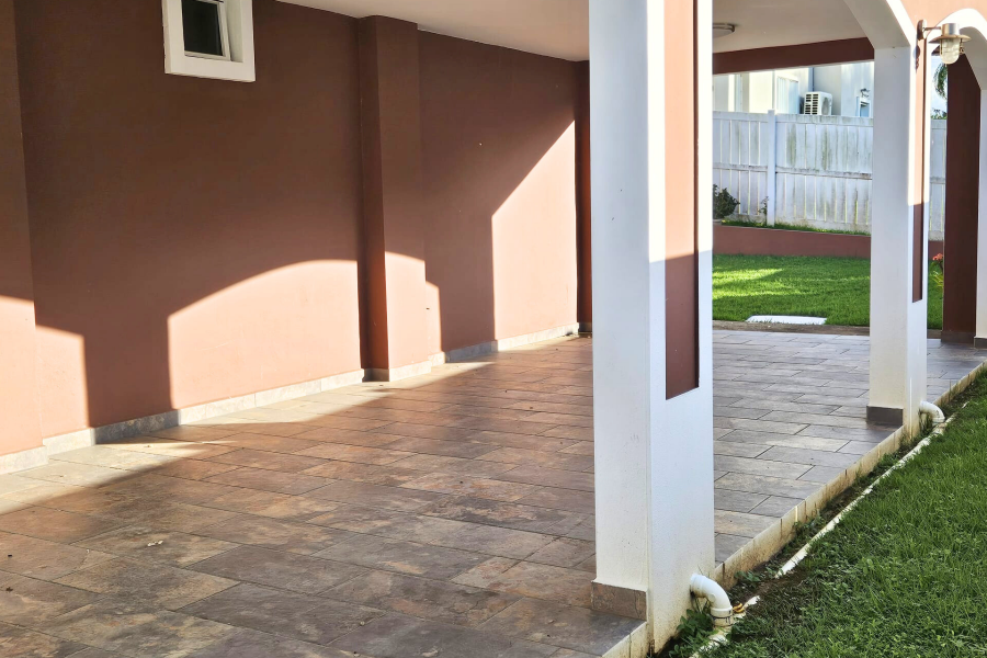 Urb. Las Palmas De Cerro Gordo, Casa en Vega Alta