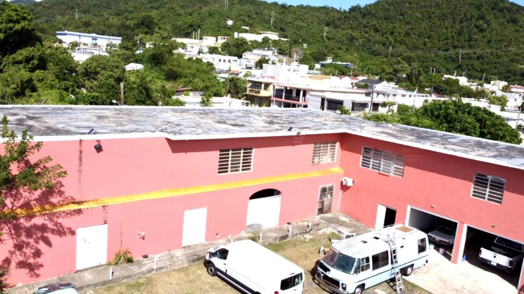 Bo. Pueblo, Edificio en Guayama