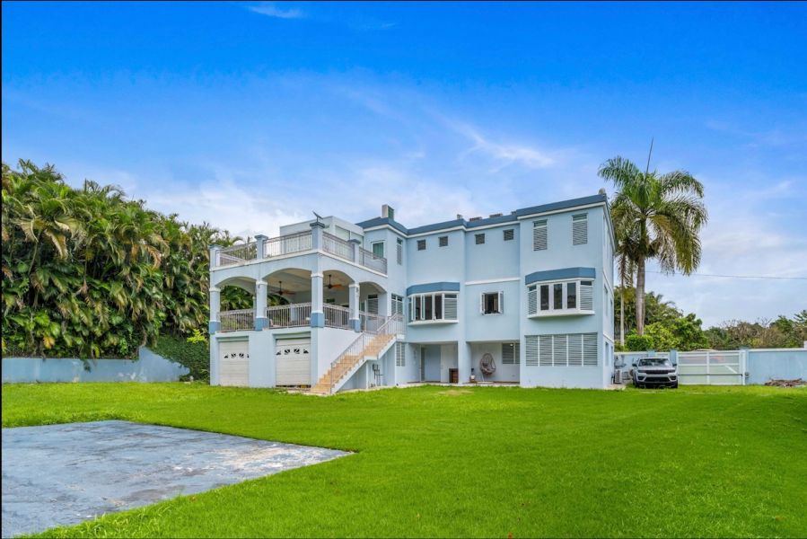 Urb. Valle Escondido Estates, Casa en Guaynabo