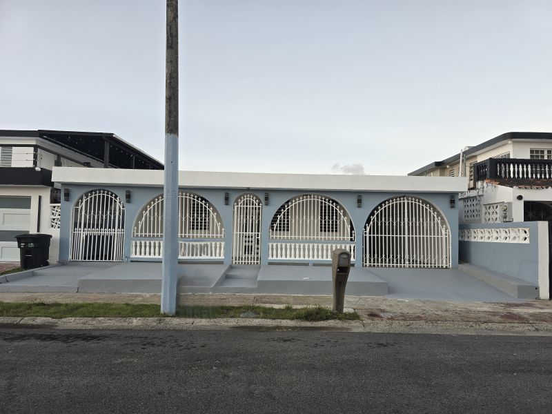 Urb Villa Carolina 12 Calle 517 Carolina 00985 PR