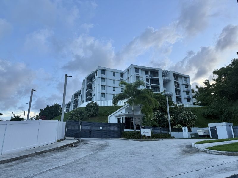 Cond Laderas De Guaynabo F-201 Guaynabo 00969 PR