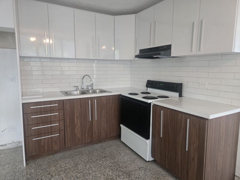 Urb Riverview Calle 24 Blq C C 3 Bayamon 00959 PR