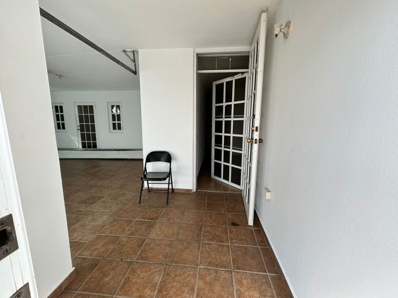 Urb Paseo De Santa Barbara #93 Calle Rubi Gurabo 00778 PR