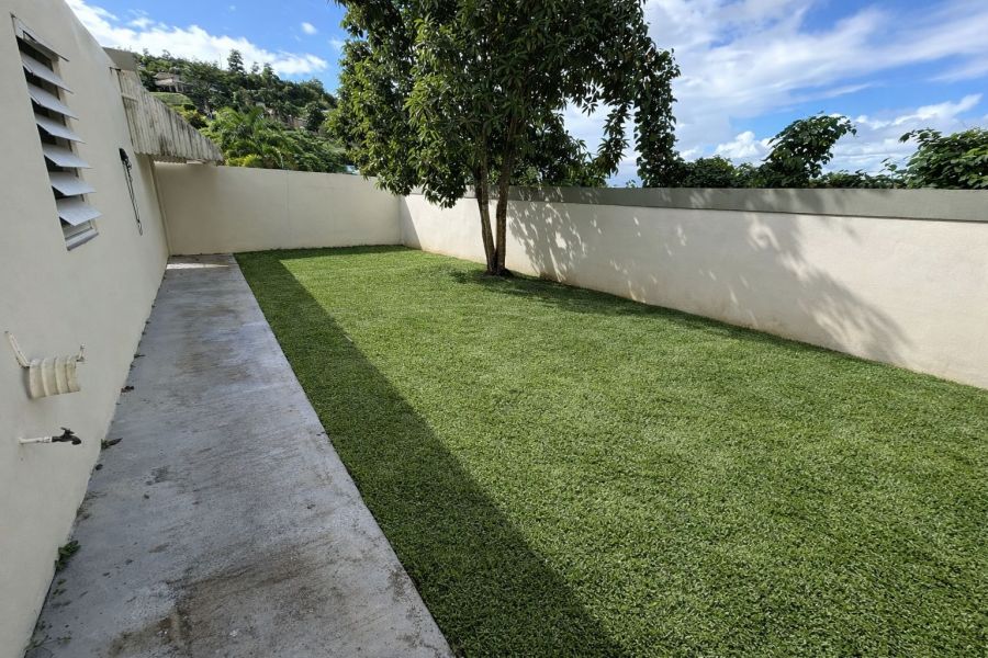 Urb Paseo De Santa Barbara #93 Calle Rubi Gurabo 00778 PR