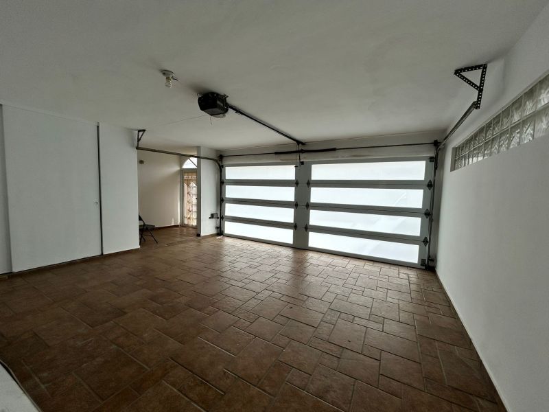 Urb Paseo De Santa Barbara #93 Calle Rubi Gurabo 00778 PR